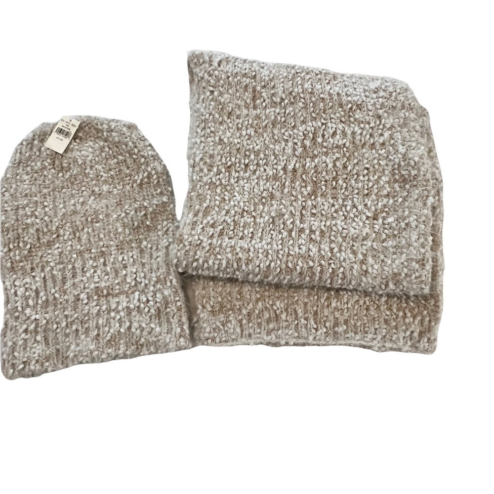 Aerie Matching Hat and Scarf Set Cream Gold Metallic OS - Picture 8 of 12